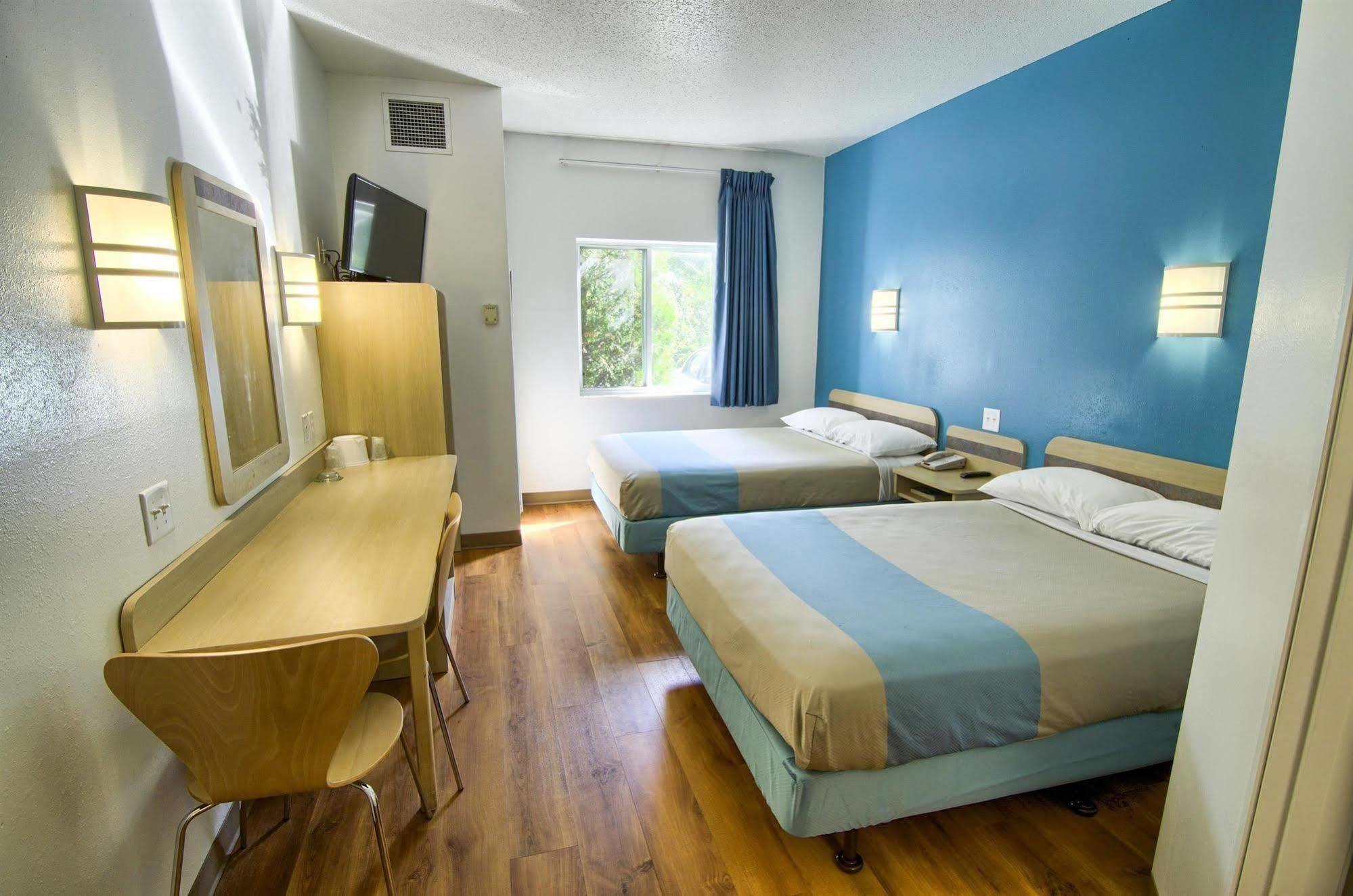 Motel 6-Portsmouth, Nh Exteriér fotografie